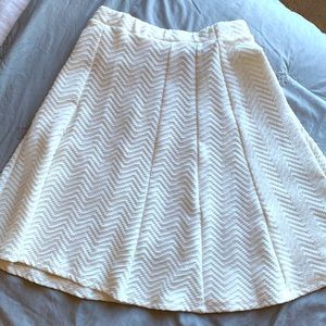Cream mini skirt small
